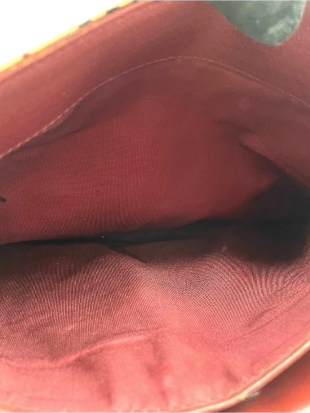 Burberry Vintage Shoulder Bag Nova Check
Bordeaux Leather - Picture 10 of 15